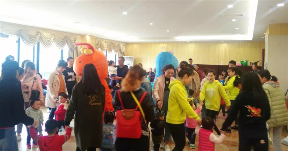 BBunion涪陵金科世界中心：大手拉小手，一起去郊游